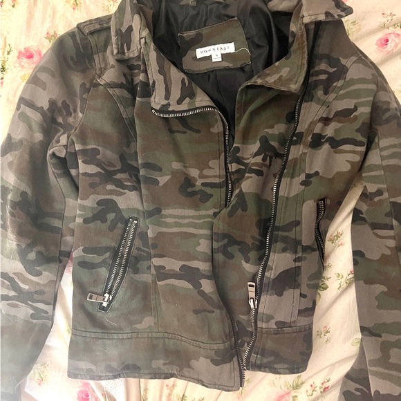 Camp zip jacket size medium - Picture 1 of 2